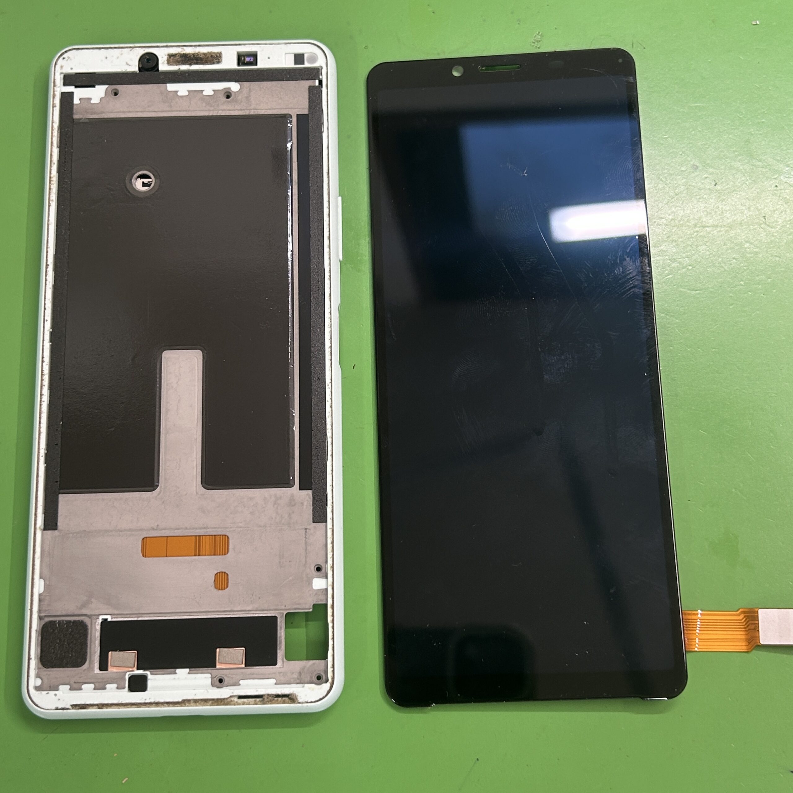 Android Xperia5Ⅱ フロントパネル交換