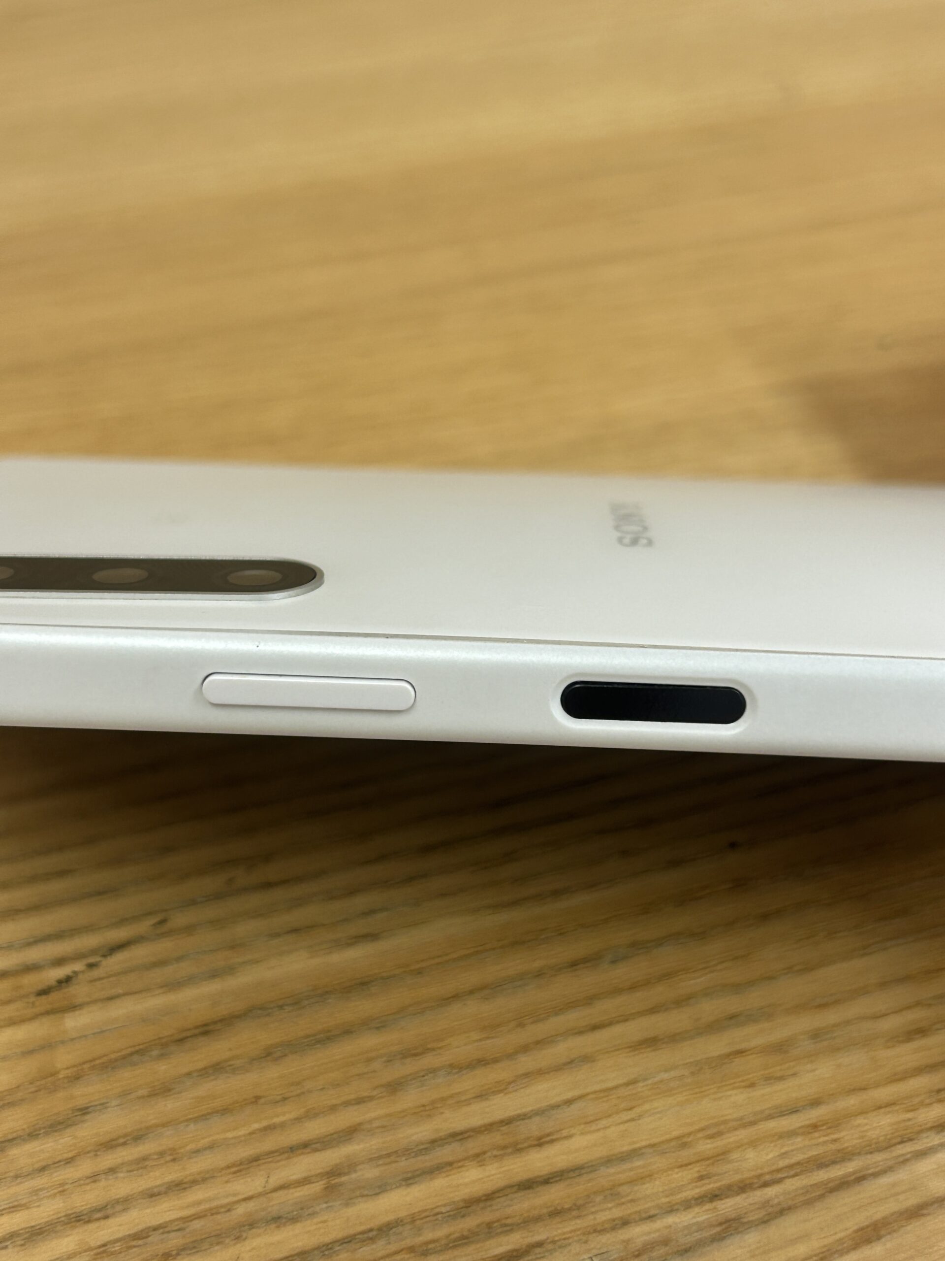 Android Xperia10Ⅳ バッテリー交換