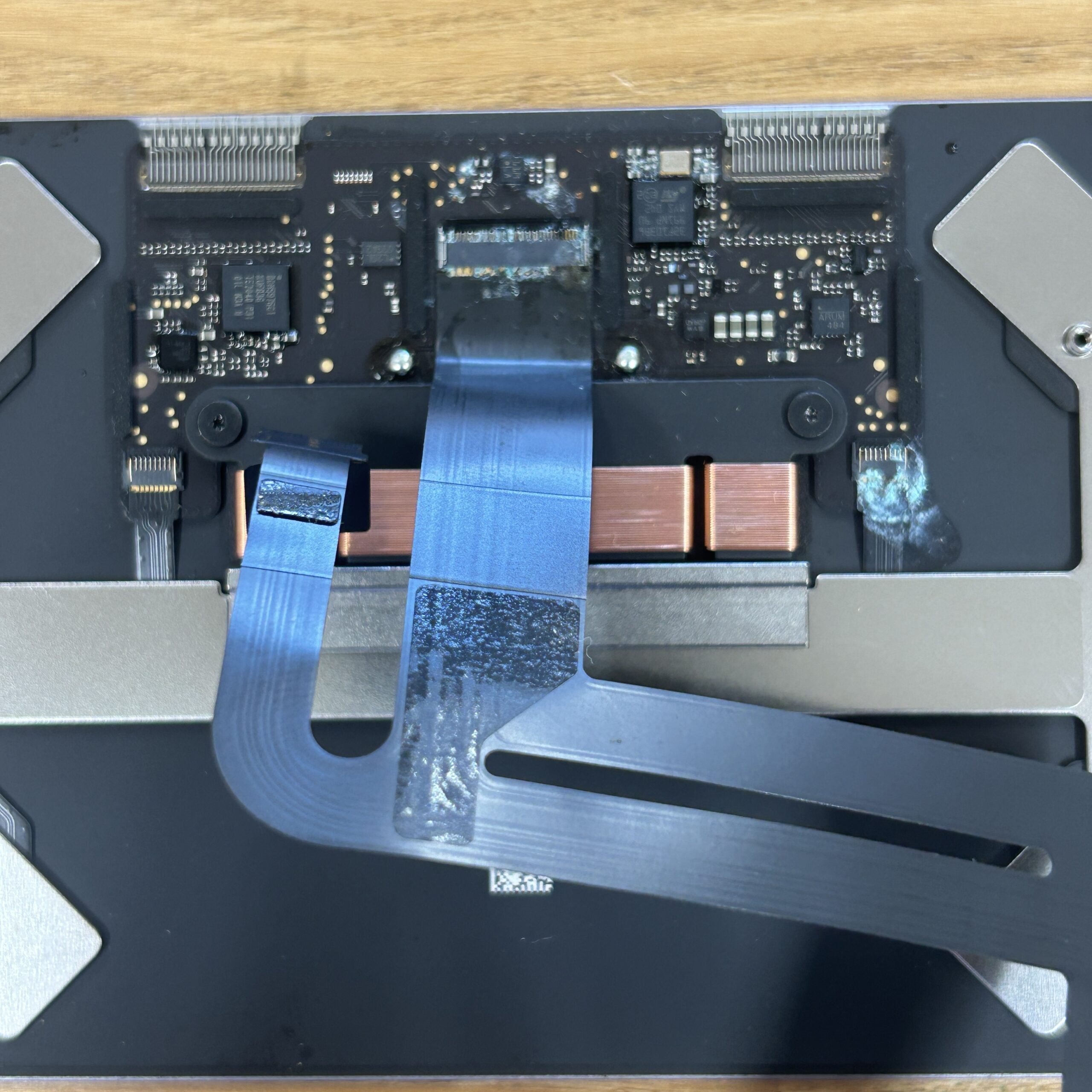 パソコン MacBook Pro13インチ2020 トラックパッド交換