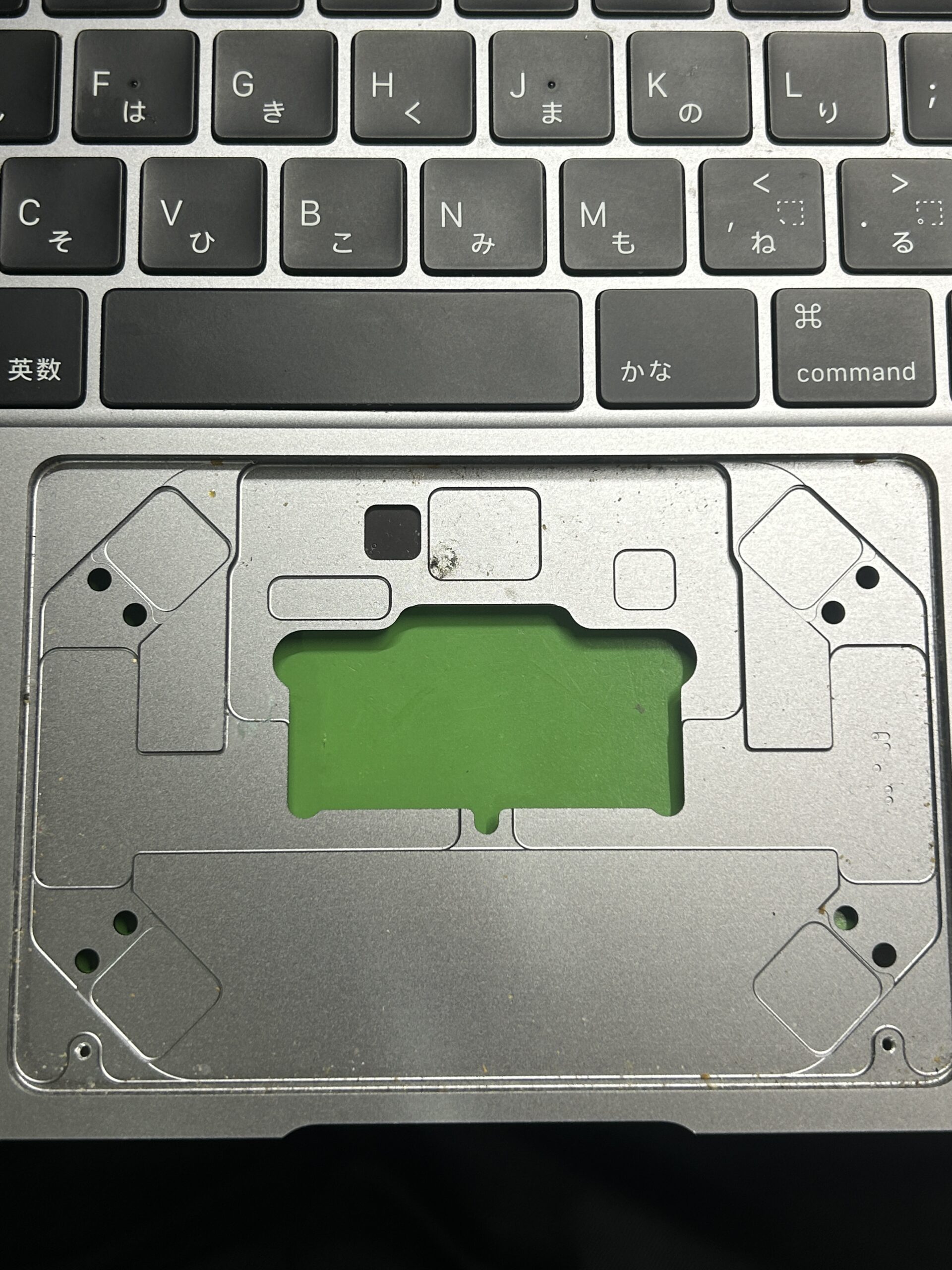 パソコン MacBook Pro13インチ2020 トラックパッド交換